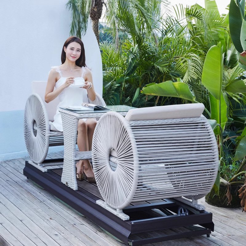 كرسي هزاز عصري مقاوم للماء بعج - مراجعة Outdoor Power Recliner وسعره